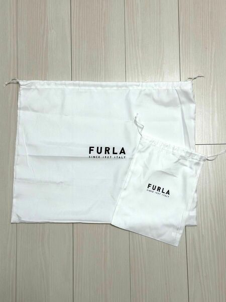 FURLA フルラ　バッグ　保存袋　巾着　２枚