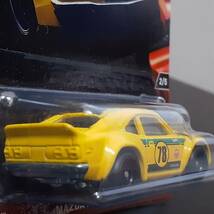 ホットウィール MAZDA RX-3 RACE DAY マツダ　ミニカー レース仕様　旧車 オーバーフェンダー YOKOHAMA × NGK × HOT WHeeLs コラボ_画像4