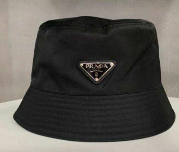バケットハット　帽子　新品未使用品　タグあり ブラック ナイロン 黒