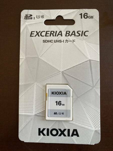 未使用　キオクシア KIOXIA EXCERIA BASIC SDHC UHS-I カード　16G 　Made in Japan