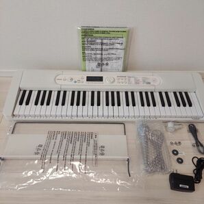 【美品】CASIO 電子キーボードLK520