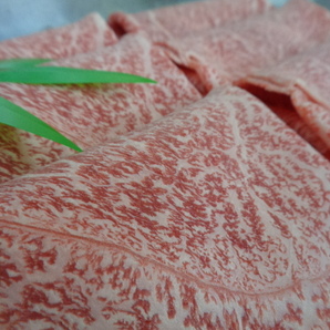 近江牛A５牝 超特肩肉（焼きすき＆しゃぶ） ２ｋｇ （78）の画像9