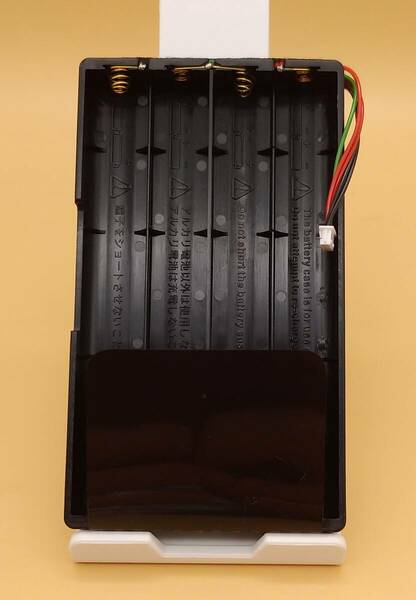 FT-817 / FT-818用乾電池ケース 