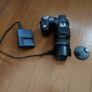 希少品　美品　ソニー　デジカメ　DSC-F828サイバーショットのフラッグシップモデルCyber shot デジタル一眼レフカメラ