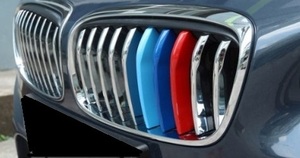 スポーティ全開♪ BMW Mカラー Grille フィン Cover スTryプ モール F45 218i 218d 220i 225xe Mスポーツ ActyブSoarer 10