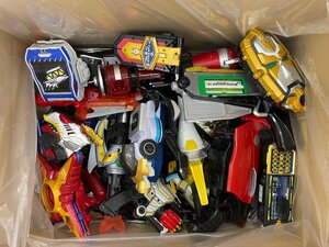 [*03-1739]# Junk # Kamen Rider Ultraman Squadron other special effects series toy toy set sale approximately 15kg weapon Exe ido geo u etc. (3800)