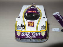 完成品模型 作家物？Starter 1/43 jaguar xjr8 silk cut monzaミニカー_画像4