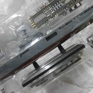 【箱開封傷みあり、インナー未開封ですが細かいパーツが飛び出しています】 1/700 ピットロード 海上自衛隊輸送艦 LST-4003 くにさき の画像3