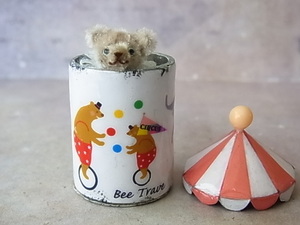  миниатюра кукольный дом миниатюра жарение кондитерские изделия Custom Blythe. мелкие вещи тоже античный жестяная банка плюшевый мишка цирк жестяная банка circus cans