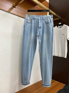 BRUNELLO CUCINELLI ブルネロ クチネリ メンズデニムパンツ W32 ジーンズ ロング丈 ウォッシュ加工 カジュアル 綿 　ライトブルー