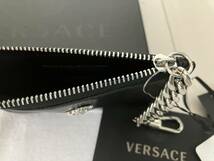 送料無料 新品☆ヴェルサーチェ　VERSACE　キーケース　男女兼用　ヴェルサーチ 父の日のプレゼント、お誕生日プレゼントに_画像4