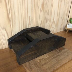自然素材のかわいいステップシェルフウォルナット