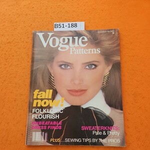 B51-188 Vogue Patterns 1981/JULY/AUGUST 洋書雑誌