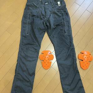 【中古】HYOD SPORTS DENIM 夏用 膝プロテクター付き パンツ サイズ33 の画像1