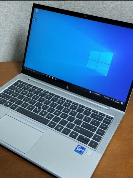 【美品】HP EliteBook 840 G8（USキーボード）