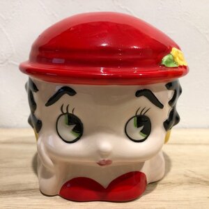 赤い帽子　貯金箱　ベティちゃん Betty Boop ベティブープ 陶器 フィギュア KFS ベティ アメリカ 雑貨 置物 レトロ 管理001