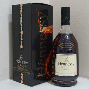 20歳以上!!【未開栓】 Hennessy ヘネシー プリヴィレッジ VSOP 黒キャップ 700ml 40％ 箱 コニャック ブランデー 送料無料