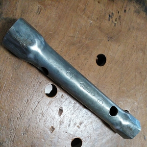 ASH обслуживание для инструмент погруженный в машину инструмент штекер ключ plug wrench размер надпись 19-21mm. общая длина 155.5mm. зажигание штекер для супер мясо толщина 2.3mm.