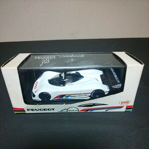 VITESSE 1/43ミニカーPEUGEOT905ローンチモデル