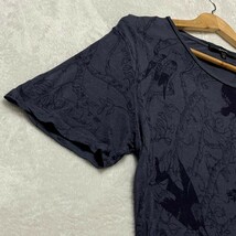 グッチ『圧倒的高級感』GUCCI プリント Tシャツ カットソー 花柄 フローラル 半袖 ダークグレー Lサイズ メンズ 総柄_画像4