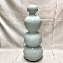 大きなフラワーベース　大きな花瓶　薄いブルー　陶器　1本（4301）_画像1