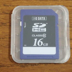 I-O DATA SDHCカード 16GB×2個 CLASS10【中古品】＋ SanDisk 8GB SDHCカードCLASS4おまけ【中古品】の画像2