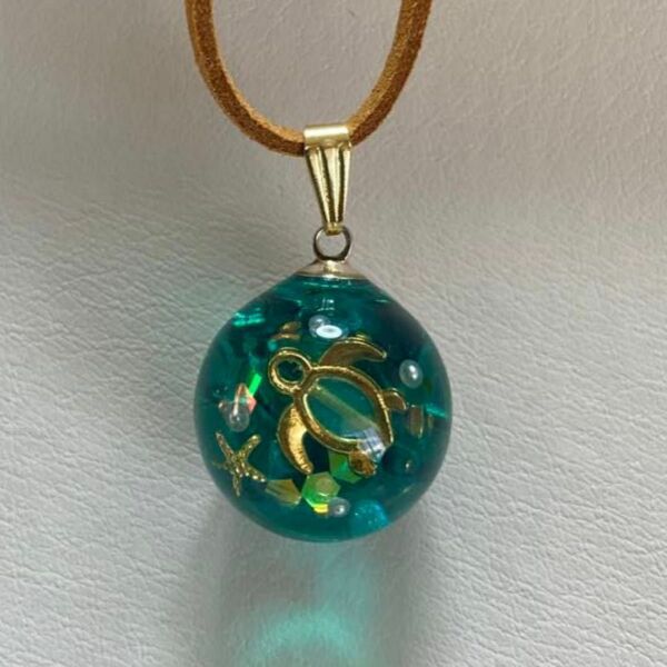 ☆150 レジン　ハンドメイド　ペンダント　海亀☆2 約19mm