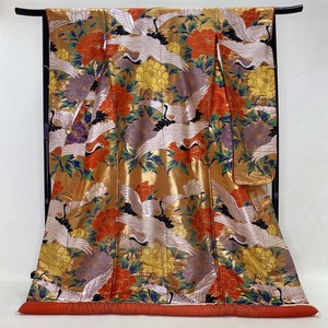  colorful wedding kimono silk .. crane embroidery gold strike . bride .. wedding recycle used wedding u Eddie ng kimono 2629