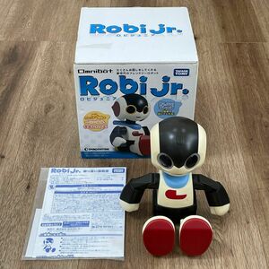 タカラトミー Omnibot Robi jr. ロビジュニア