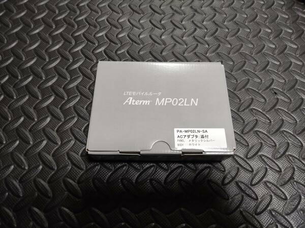 ☆新品未使用 LTEモバイルルーター NEC Aterm MP02LN SA メタリックシルバー 送料無料☆