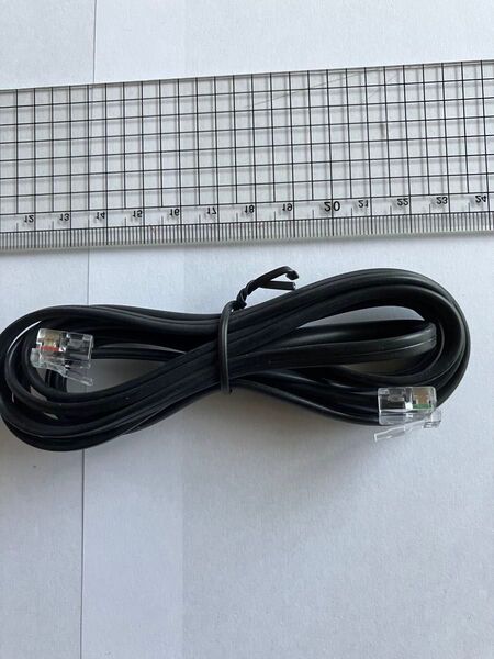 電話線 モジュラーケーブル 中古商品です。2メートル 動作確認しました