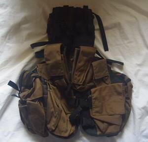  the truth thing south Africa army Manufacturers seal attaching P83 combat the best Battle jacket empty . special squad gully ruM16 M4 RECCE PMC SAS..ilak