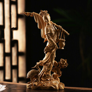 中国美術 細密彫刻 木彫り「仕女」美人 美術品 置物 車内置物 総高:20㎝