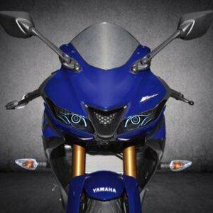 オートバイ 社外品 フロントフェアリング ヘッドライトガード　ステッカーヘッド ライト保護ステッカーヤマハ YZF-R15 V3 YZF-R125 V3 17-1