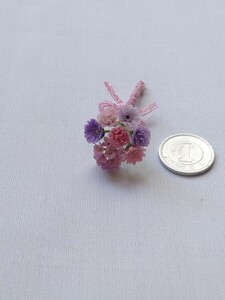 mame ガーベラ 紫陽花　カーネーション 花束 ブーケ 初夏 ミニチュア 樹脂粘土 シルバニア リカちゃん ドールハウス リーメント