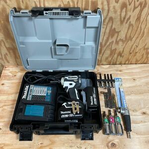 makita マキタ 充電式インパクトドライバー TD171DRGXW ホワイト 白 18V 6.0Ah バッテリー2個 充電器 ビット ケース付 中古品☆郵