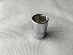 傷ありトネ 前田金属工業 6角 ソケット 差込角6.35mm 1/4” 12mm 2S-12 匿名配送 未使用品 TONE 238.