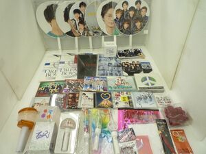 【まとめ売り 中古品】 Kis-My-Ft2 マグカップ ペンライト CD 等 LIVE TOUR 2019 FREE HUGS! 他 グッズセット