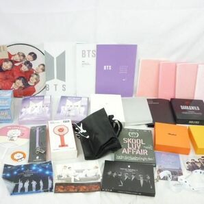 【同梱可】中古品 韓流 防弾少年団 BTS DARK&WILD SKOOL LUV AFFAIR CD 等 グッズセットの画像1