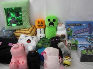 【まとめ売り 中古品】 ホビー マインクラフト ぬいぐるみ クッション おもちゃ 等 グッズセット