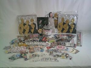 【同梱可】中古品 アニメ 東京リベンジャーズ 花垣 武道 九井 一 松野 千冬 他 クッション タペストリー アクリルス