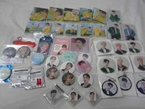 [ including in a package possible ] secondhand goods ..SEVENTEEN Jun bar non uji other can badge trading card etc. goods set 