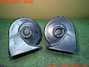 3UPJ=94280563]BMW 120i Mスポーツ(UD20 E87)後期 LCI FIAMM フィアム ホーン 55306-AM80S クラクション 警笛 中古