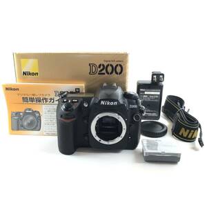 美品 Nikon ニコン D200 箱付き デジタル一眼レフカメラ #8673