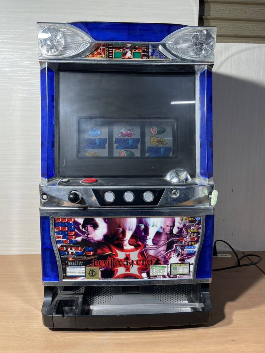 実機 デビルメイクライ3 実機 デビルメイクライ3