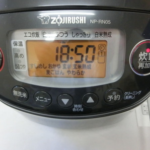 ZOJIRUSHI 象印 圧力IH炊飯ジャー NP-RN05型 極め炊き 炊飯器 0.54L 22年製の画像4