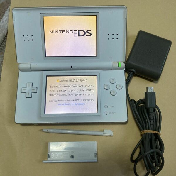 送料無料 ニンテンドーDS Lite 本体 クリスタルホワイト USG-001 ペン付 ジャンク NINTENDO DSlite NintendoDSLite ニンテンドー DSlite