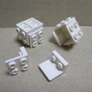 レゴ パーツ 1×2-2×2逆ブラケット 白10個 新品の画像2