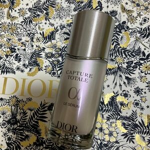 ディオール カプチュール トータル ル セラム　DIOR