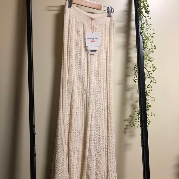 タグ付き未使用自宅保管品 UNIQLO ニットロングスカートL
